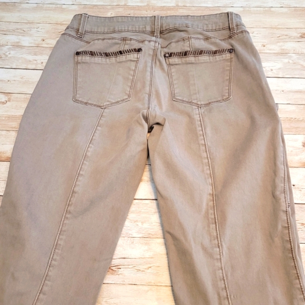 WHBM Jeans | Chevron |  Zipper Hem | Skinny Jeans | White House Black Market - Picture 13 of 16